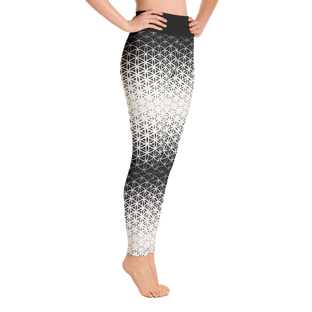 BW geometric gradient Yoga Leggings