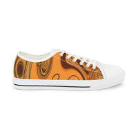 Tilly Treadwell, Master Bootmaker. - low top
