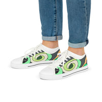 Emmeline Shoetique. - low top