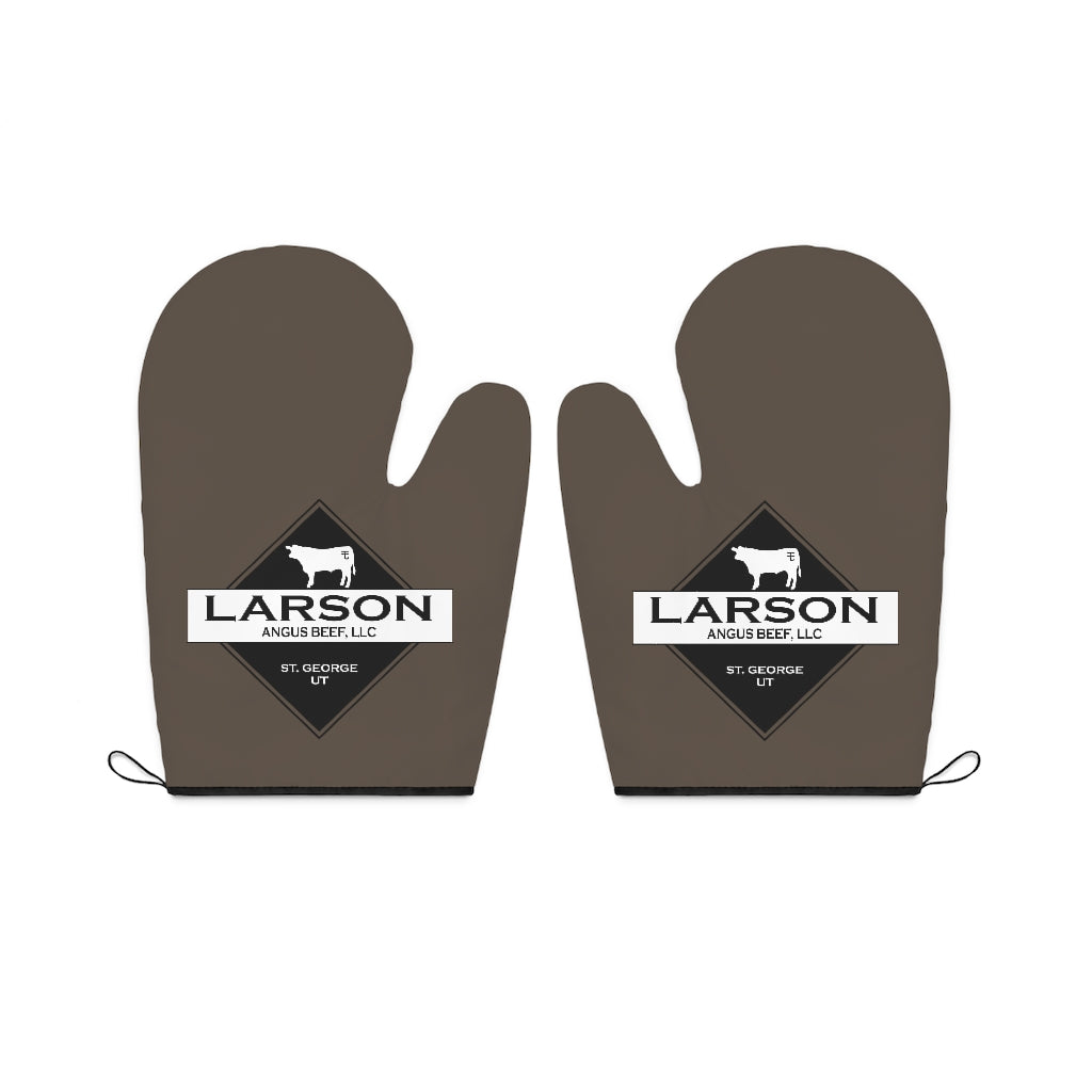 Larson Beef Logo: Oven Mitts & Pot Holders